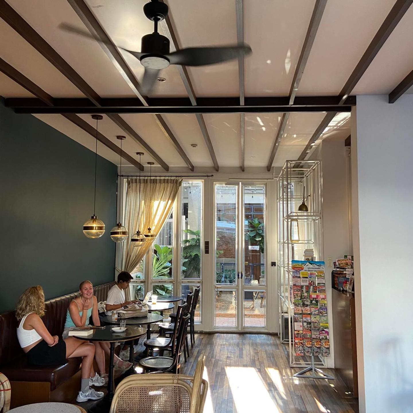 Khunluang Hostel (Adults Only) Chiang Mai Exterior foto