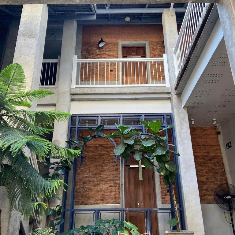 Khunluang Hostel (Adults Only) Chiang Mai Exterior foto
